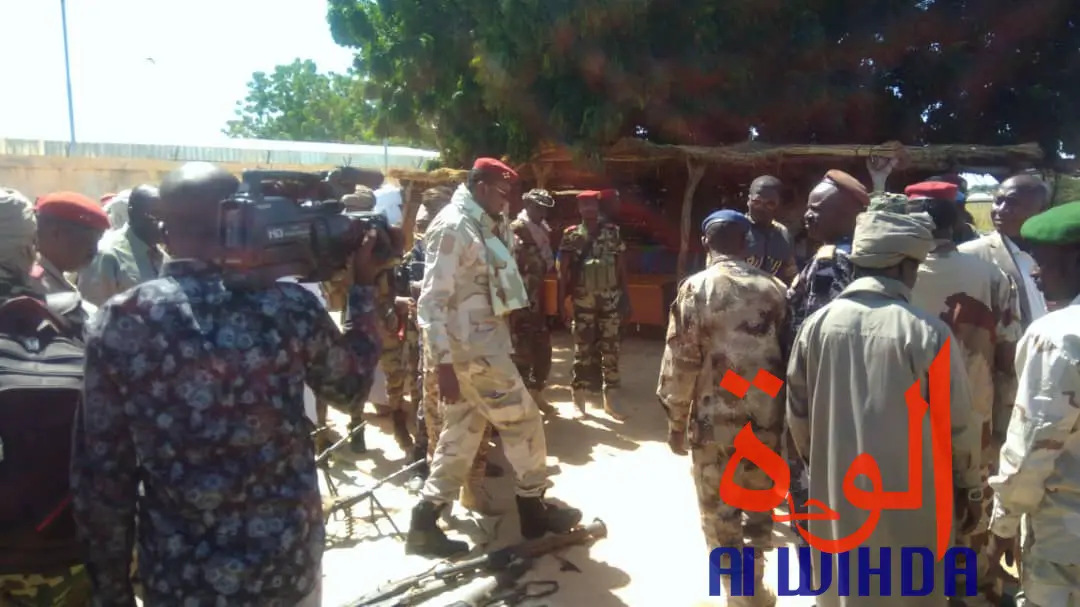 Tchad : un impressionnant arsenal de guerre présenté au ministre de la défense