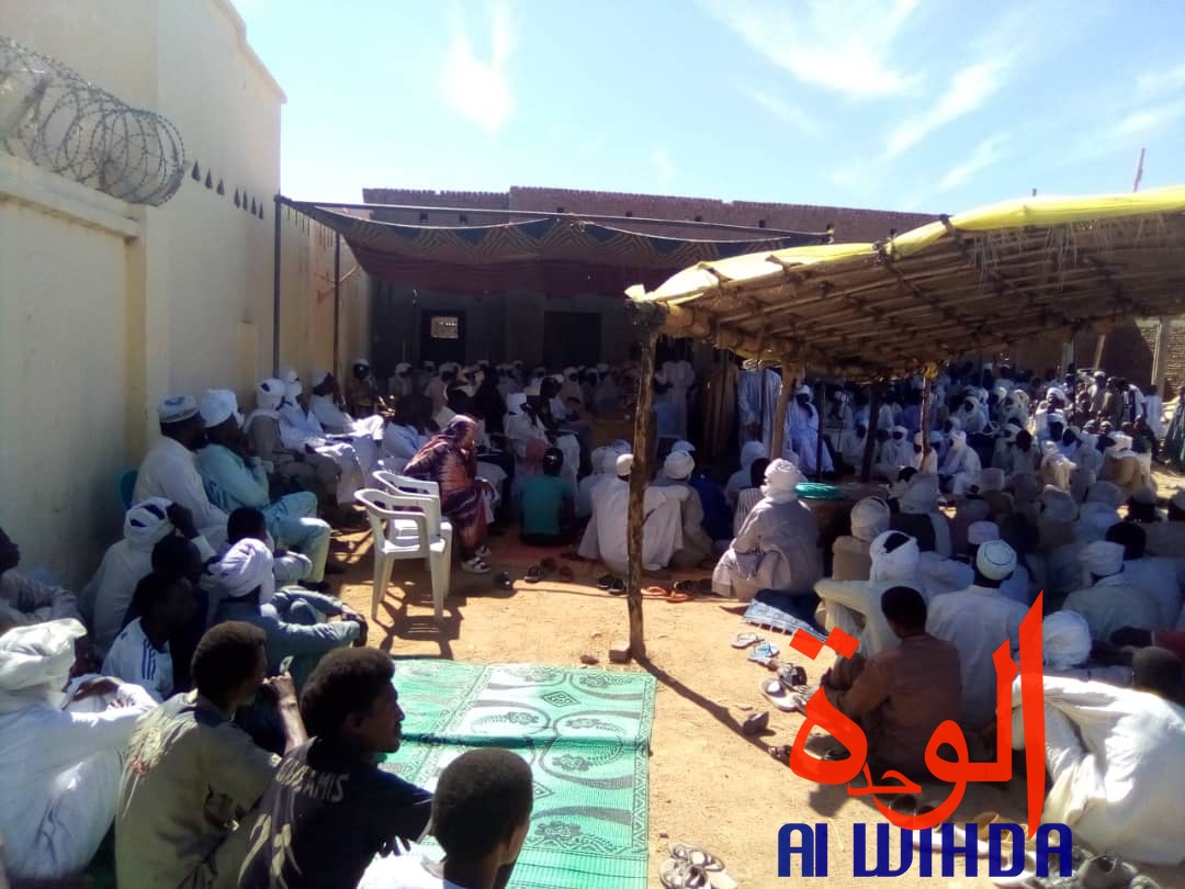 Tchad : à l'Est, la sensibilisation au désarmement porte ses fruits Tchad : à l'Est, la sensibilisation au désarmement porte ses fruits