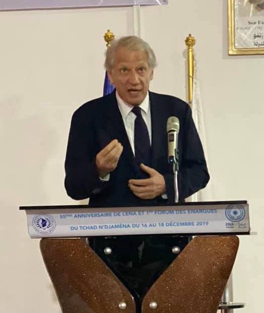 L’ancien premier ministre français, Dominique De Villepin, ce lundi 16 décembre 2019 à l'ENA Tchad. © DR L’ancien premier ministre français, Dominique De Villepin, ce lundi 16 décembre 2019 à l'ENA Tchad. © DR