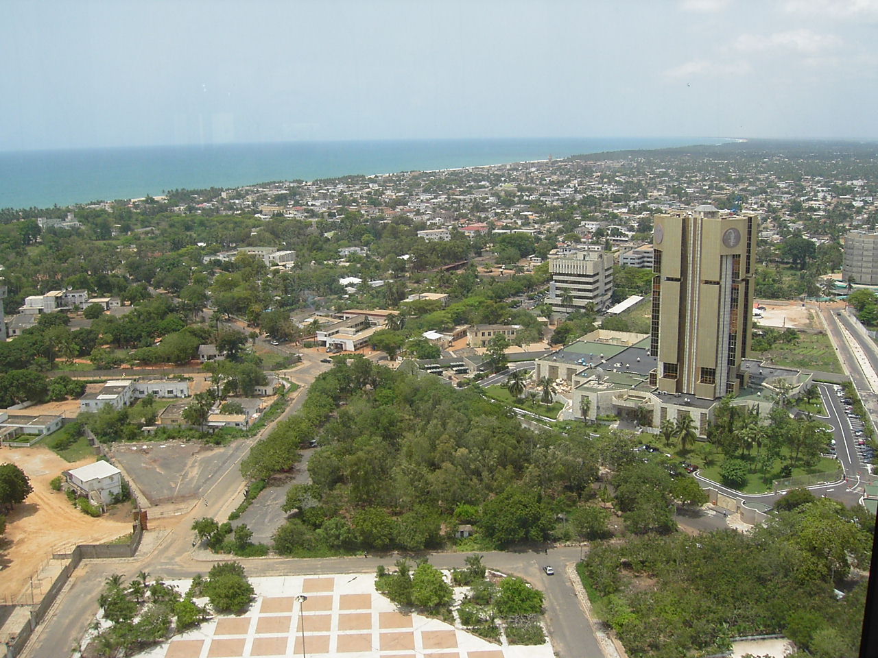 Vue de la ville de Lomé au Togo. Illustration. © DR