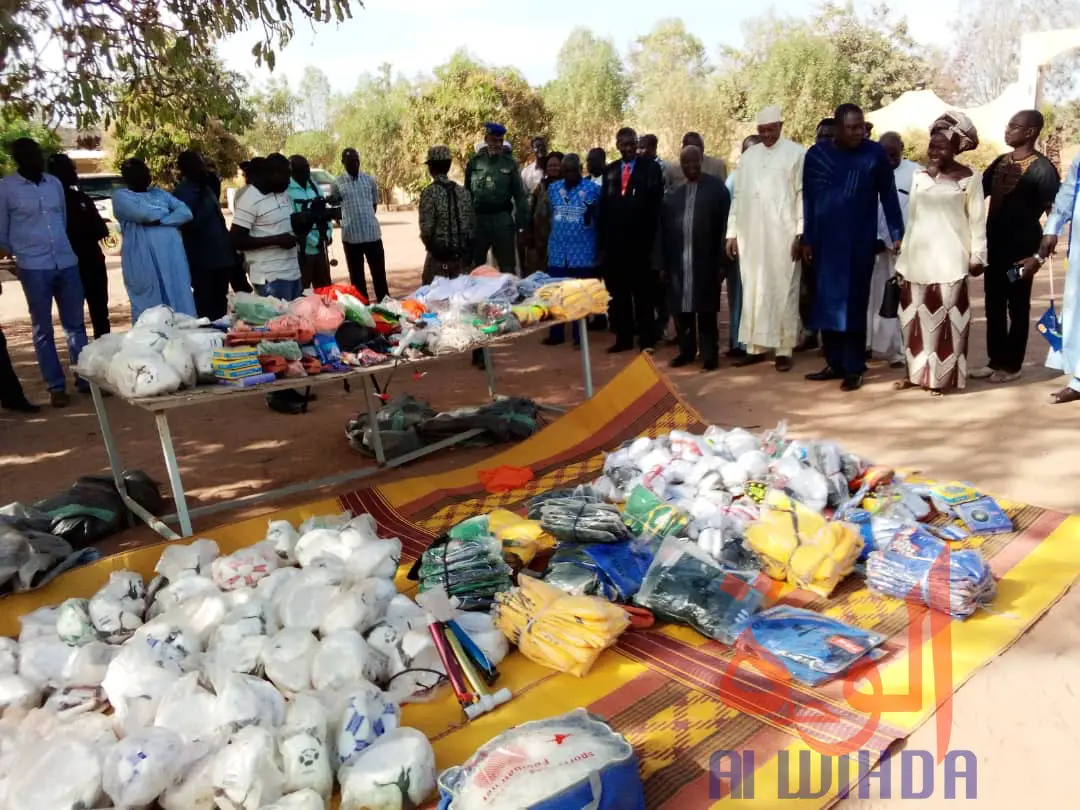 Tchad : des matériels et équipements sportifs offerts au Mayo Kebbi Ouest. © Foka Mapagne/Alwihda Info