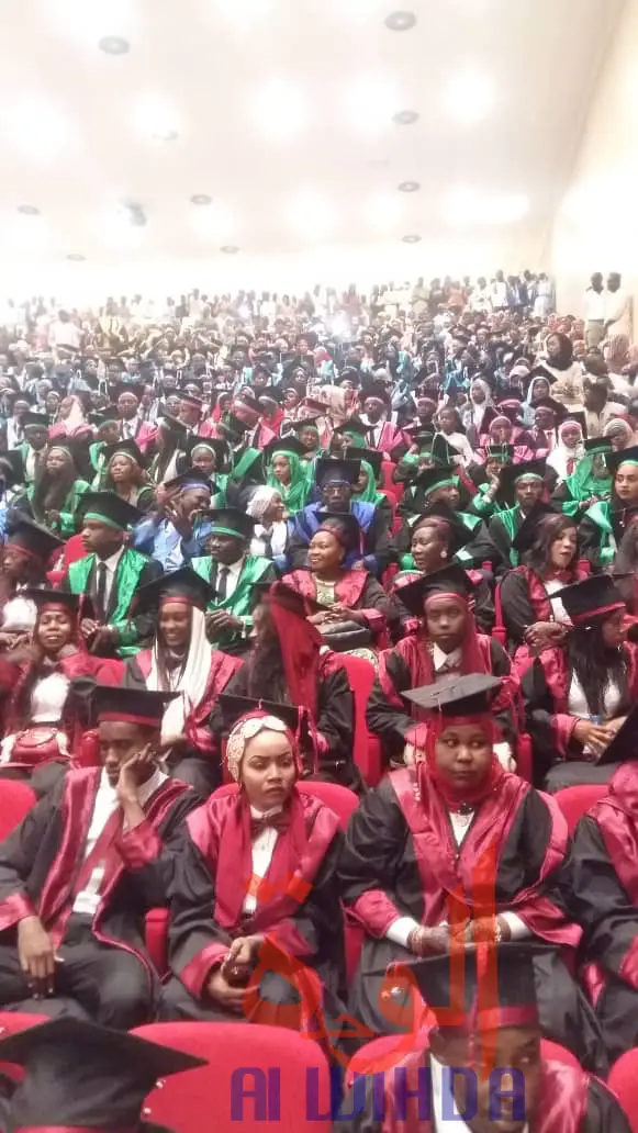 Tchad : l'Université HEC honore ses diplômés