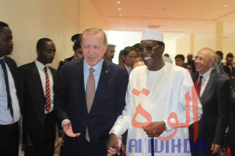 Le président du Tchad Idriss Déby Itno et son homologue turc Recep Tayyip Erdogan à N'Djamena. Illustration. © Alwihda Info/Djimet Wiche