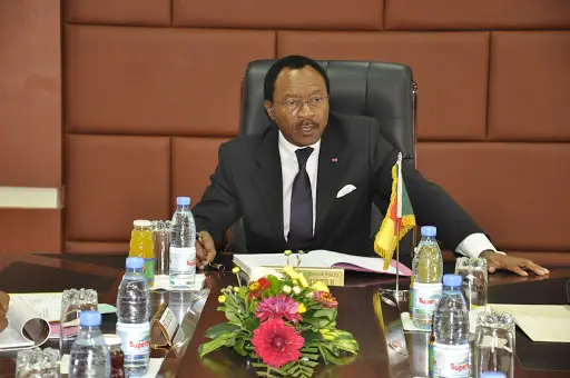 Emmanuel Nganou Djoumessi, alors ministre de l’Economie, de la Planification et de l’Aménagement du territoire, intervenant majeur impliqué dans le dossier.