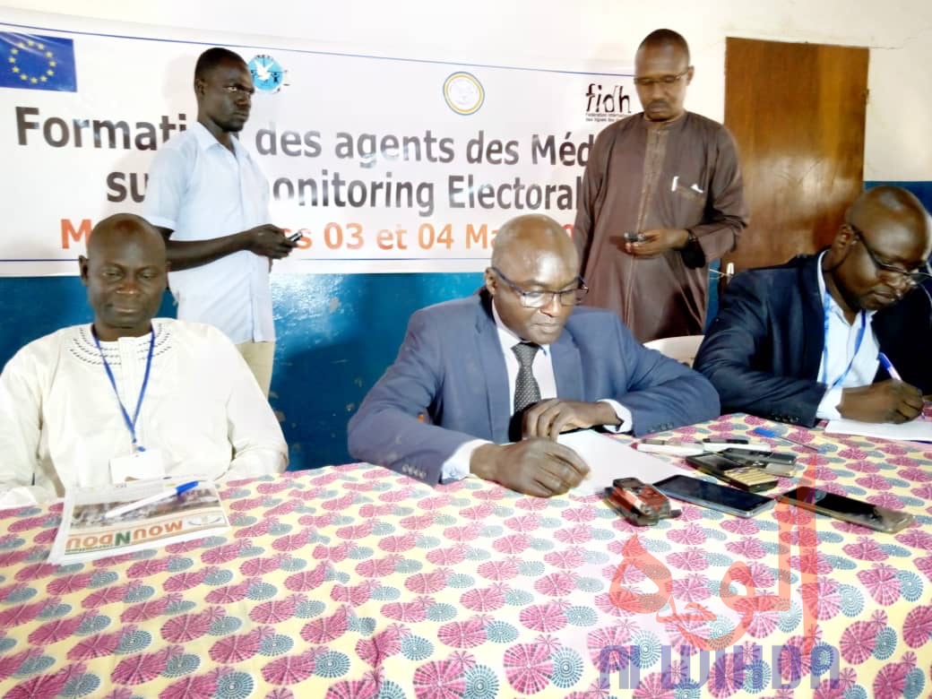 Tchad : l'information en période électorale, un enjeu de gouvernance démocratique. © Éric Guedi/Alwihda Info Tchad : l'information en période électorale, un enjeu de gouvernance démocratique. © Éric Guedi/Alwihda Info