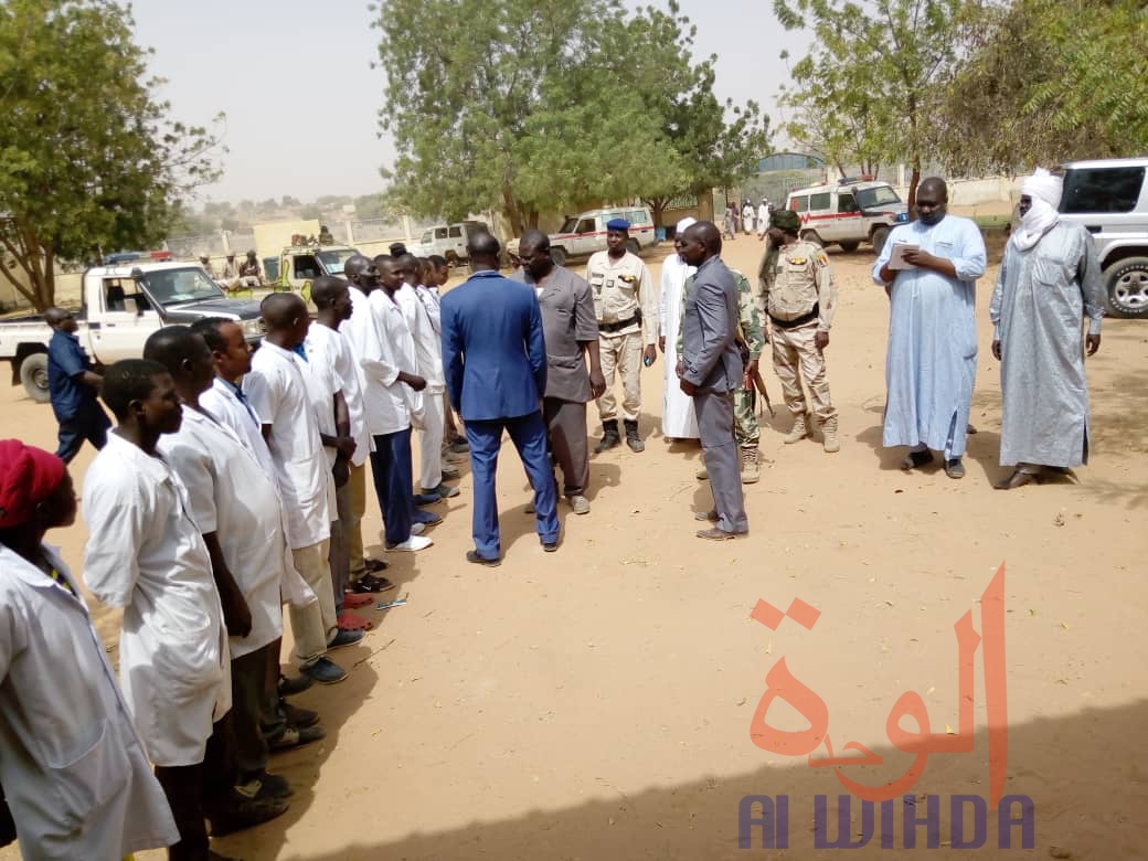 Tchad : le gouverneur de Sila inspecte les services administratifs. © Mahamat Issa Gadaya/Alwihda Info