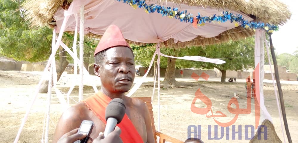 Tchad : à Laï, un nouveau chef au grand quartier autochtone Taba. © Éric Guedi/Alwihda Info Tchad : à Laï, un nouveau chef au grand quartier autochtone Taba. © Éric Guedi/Alwihda Info