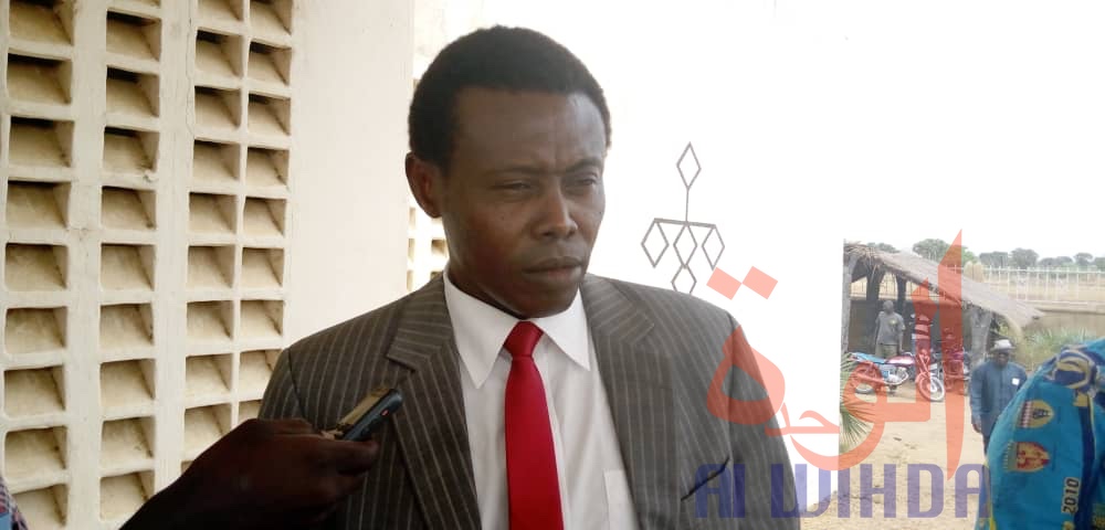 Tchad : à Laï, le procureur offre des kits sanitaires à la population Tchad : à Laï, le procureur offre des kits sanitaires à la population