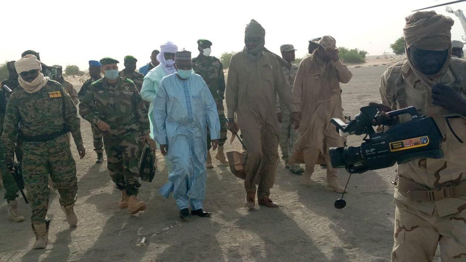 Tchad - Boko Haram : le ministre nigérien de la défense s'est rendu à Baga Sola. © Dr/Min.Défense