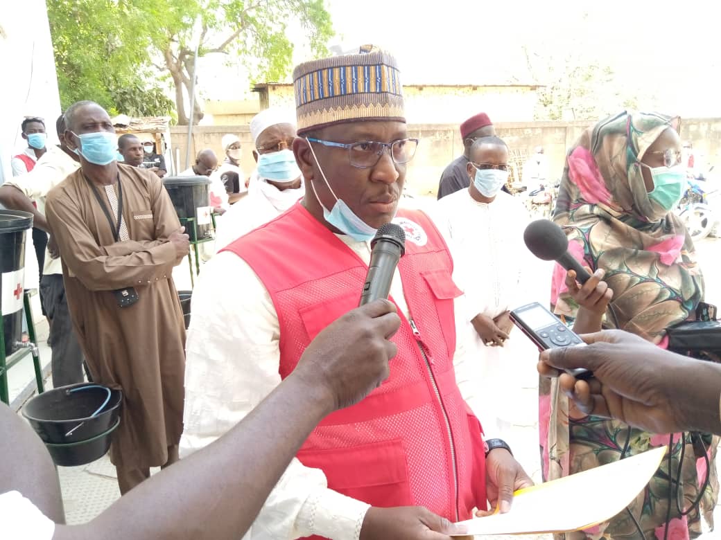 Covid-19 : La Croix-Rouge du Tchad accentue la sensibilisation sur la pandémie. © Kelvin Mendig-lembaye Djetoyo/Alwihda Info Covid-19 : La Croix-Rouge du Tchad accentue la sensibilisation sur la pandémie. © Kelvin Mendig-lembaye Djetoyo/Alwihda Info