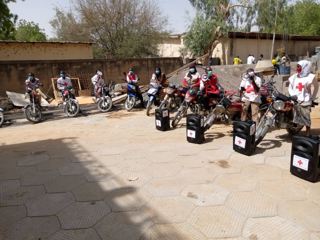 Covid-19 : La Croix-Rouge du Tchad accentue la sensibilisation sur la pandémie. © Kelvin Mendig-lembaye Djetoyo/Alwihda Info Covid-19 : La Croix-Rouge du Tchad accentue la sensibilisation sur la pandémie. © Kelvin Mendig-lembaye Djetoyo/Alwihda Info