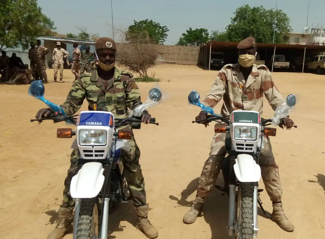 Tchad : des motocross et 6,3 millions Fcfa de carburant offerts aux forces armées. © DR/PNUD