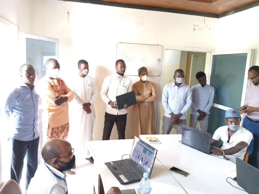 Une plateforme contre le Covid-19 voit le jour au Tchad. © Kelvin Mendig-lembaye Djetoyo/Alwihda Info Une plateforme contre le Covid-19 voit le jour au Tchad. © Kelvin Mendig-lembaye Djetoyo/Alwihda Info