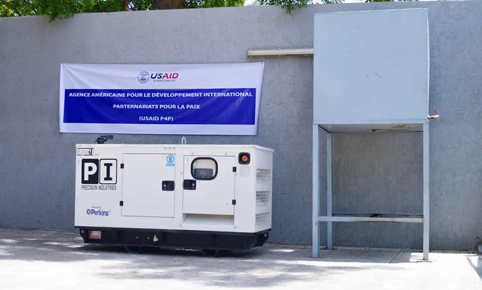 Tchad - Covid-19 : un générateur électrique offert à l’hôpital de Farcha. © DR/Min.Santé