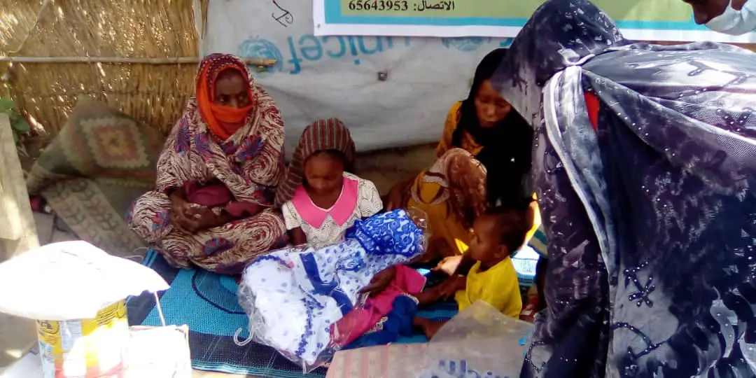 Le CEDPE et l’association Alnahda pour la charité et la bienfaisance lancent le projet "Sourire famille" au Tchad. © Mahamat Abdramane Ali Kitire/Alwihda Info