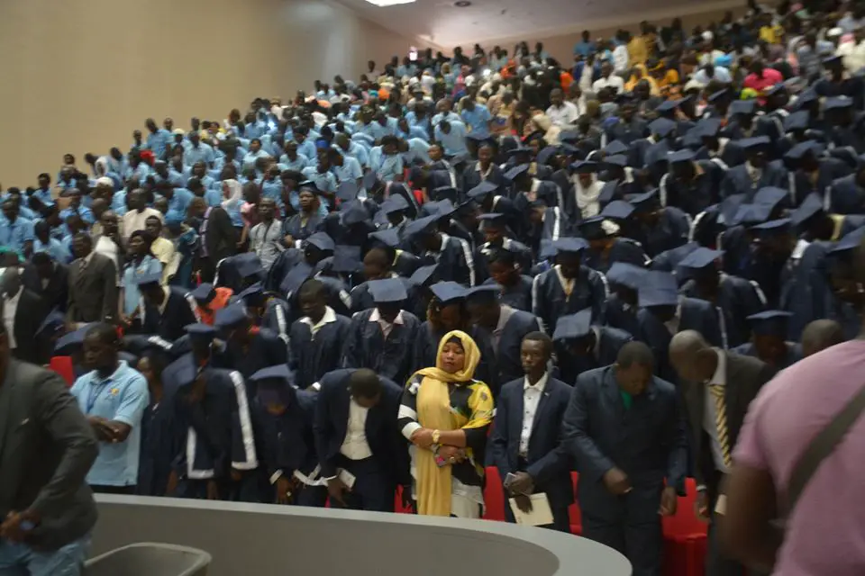 Des lauréats de l'INJS lors d'une cérémonie de remise de diplôme le 25 octobre 2019. Illustration. © DR/INJS