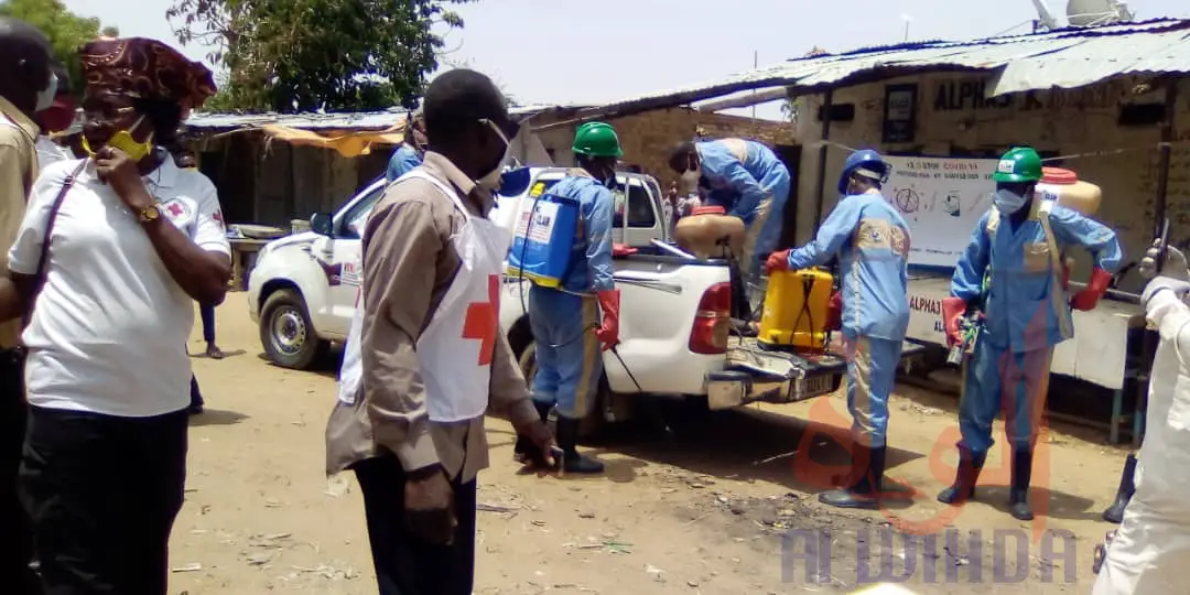 Tchad : à Koundoul, Vitre Clair procède à une grande désinfection gratuite 