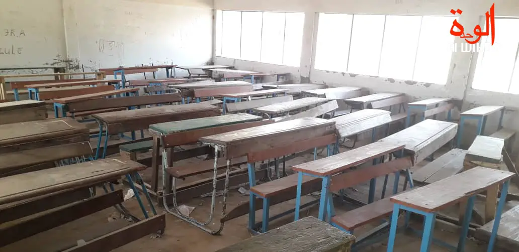 Une salle de classe dans le 7ème arrondissement de N'Djamena. Illustration © D.H./Alwihda Info
