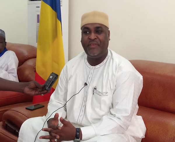 Tchad : l'ex-ministre Aziz Mahamat Saleh nommé directeur de cabinet du président. © Alwihda Info Tchad : l'ex-ministre Aziz Mahamat Saleh nommé directeur de cabinet du président. © Alwihda Info