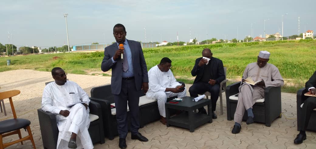 Tchad : "il suffit de créer une industrie, dans les trois mois on vous tombe dessus" (Amir Adoudou Artine) Tchad : "il suffit de créer une industrie, dans les trois mois on vous tombe dessus" (Amir Adoudou Artine)