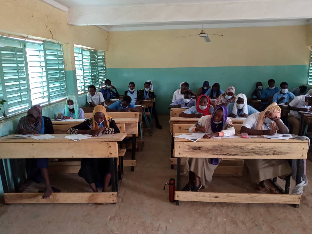 Tchad : lancement des épreuves du BEF à Goz Beida, chef-lieu du Sila. © Mahamat Issa Gadaya/Alwihda Info Tchad : lancement des épreuves du BEF à Goz Beida, chef-lieu du Sila. © Mahamat Issa Gadaya/Alwihda Info