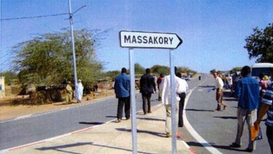 Un panneau à l'entrée de la ville de Massakory, au Tchad. © Mbainaissem Gédéon Mbeïbadoum/Alwihda Info