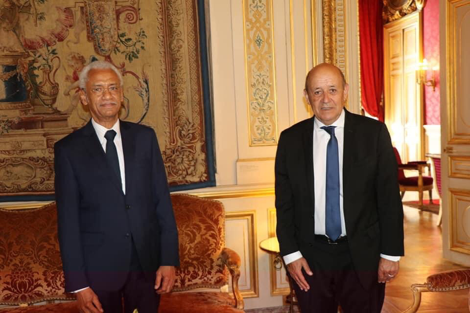 Le ministre tchadien des Affaires étrangères rencontre son homologue français à Paris. © Tchad Diplomatie Le ministre tchadien des Affaires étrangères rencontre son homologue français à Paris. © Tchad Diplomatie
