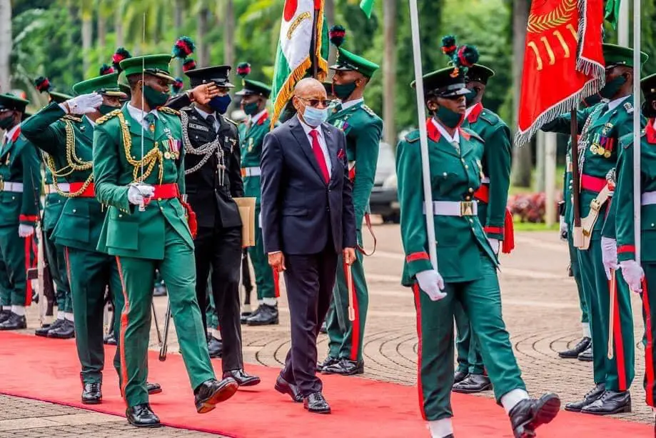 Nigeria : tapis rouge pour le nouvel ambassadeur du Tchad, Abakar Saleh Chaïmi