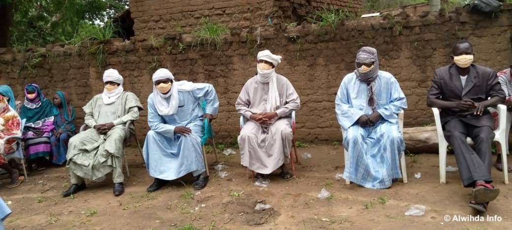 Tchad : des députés sensibilisent contre la Covid-19 dans le département d'Abtouyour