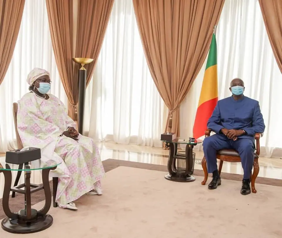 L’ambassadrice du Tchad au Mali, Mme. Kalzeube Neldikingar Madjimta reçue par le président Bah N'Daw. © PR Mali