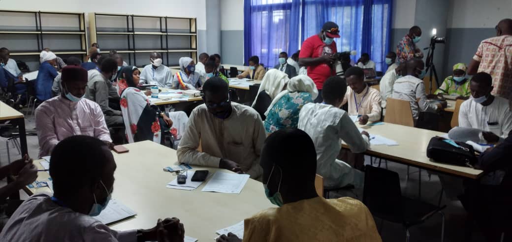 Tchad : l'avenir d'Internet au centre d'un dialogue citoyen organisé par House of Africa. © Malick Mahamat/Alwihda Info Tchad : l'avenir d'Internet au centre d'un dialogue citoyen organisé par House of Africa. © Malick Mahamat/Alwihda Info