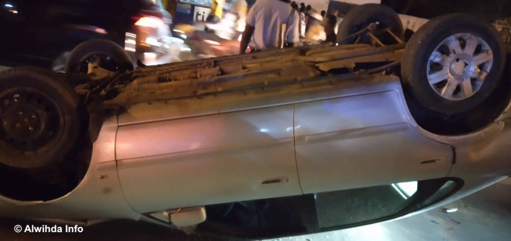 N'Djamena : un automobiliste perd le contrôle de son véhicule et le renverse en pleine rue