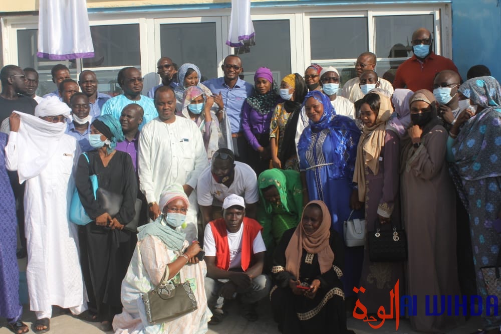 Tchad : Reindos Technologies lance un Espace Tech avec des services variés. © Ben Kadabio/Alwihda Info Tchad : Reindos Technologies lance un Espace Tech avec des services variés. © Ben Kadabio/Alwihda Info