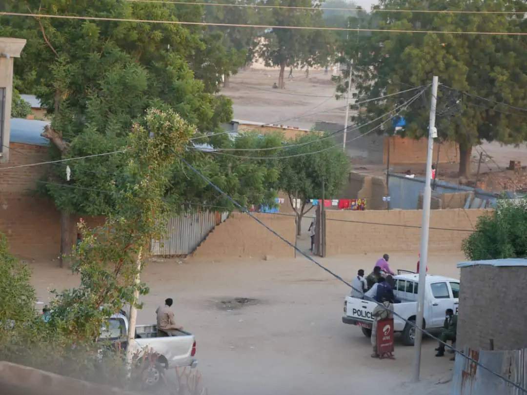 Des forces de police déployées vendredi près du siège des Transformateurs à N'Djamena. © DR/Image amateur