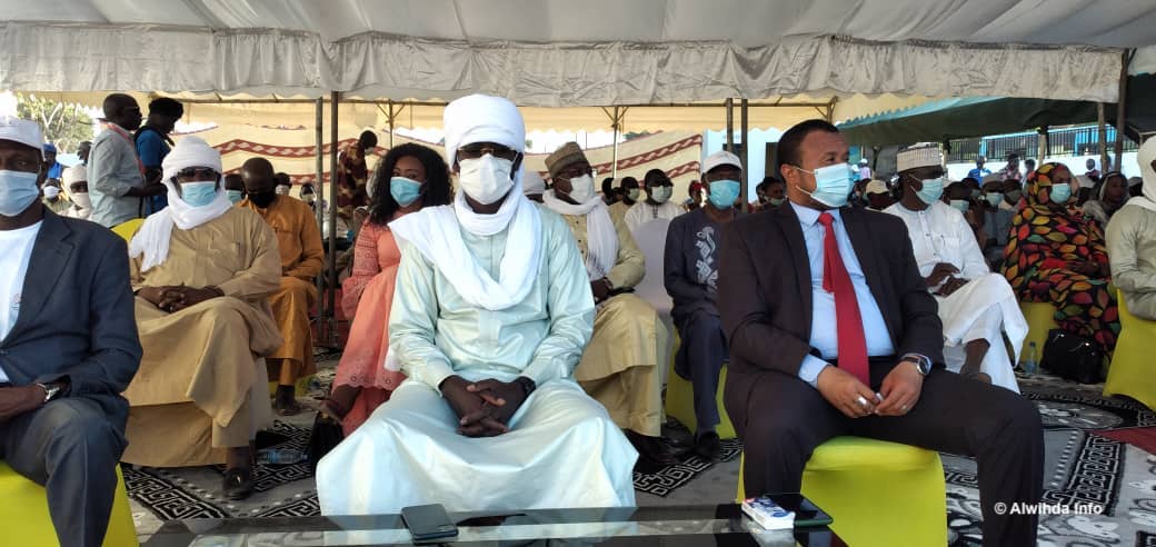 Tchad : le centre multimédia communautaire de Doba inauguré. © Malick Mahamat/Alwihda Info Tchad : le centre multimédia communautaire de Doba inauguré. © Malick Mahamat/Alwihda Info