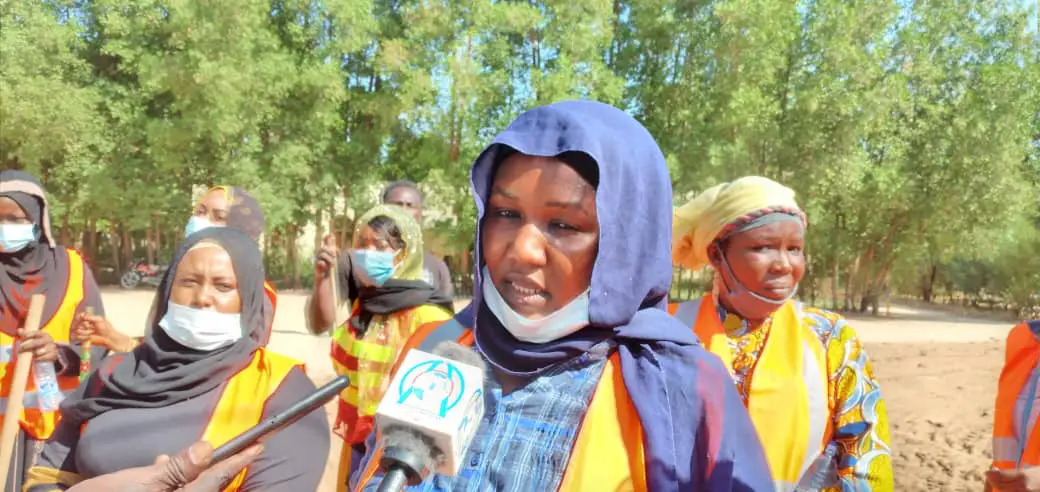 Tchad : des femmes ingénieurs en opération de salubrité au ministère des Infrastructures