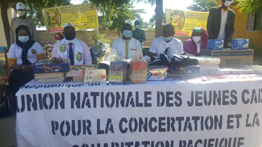 Tchad : des kits scolaires offerts à des enfants orphelins de SOS Village
