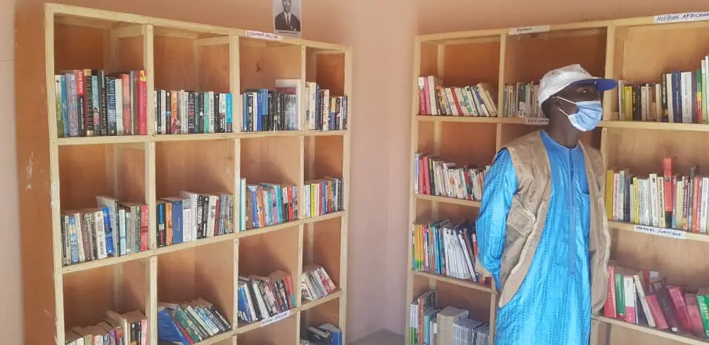 تشاد: منظمة العمل الإنساني الأفريقي Aha تقوم بإنشاء مكتبة للقراءة في حاضرة إقليم وادي فيرا بلتن