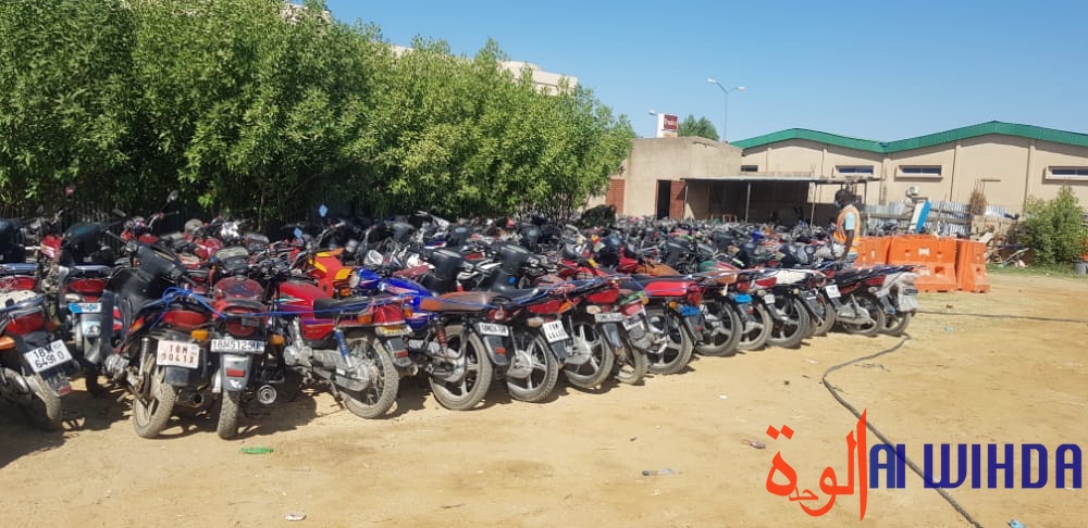 Tchad - COVID-19 : 1299 véhicules et 1832 motos saisis en 8 mois à N'Djamena Tchad - COVID-19 : 1299 véhicules et 1832 motos saisis en 8 mois à N'Djamena