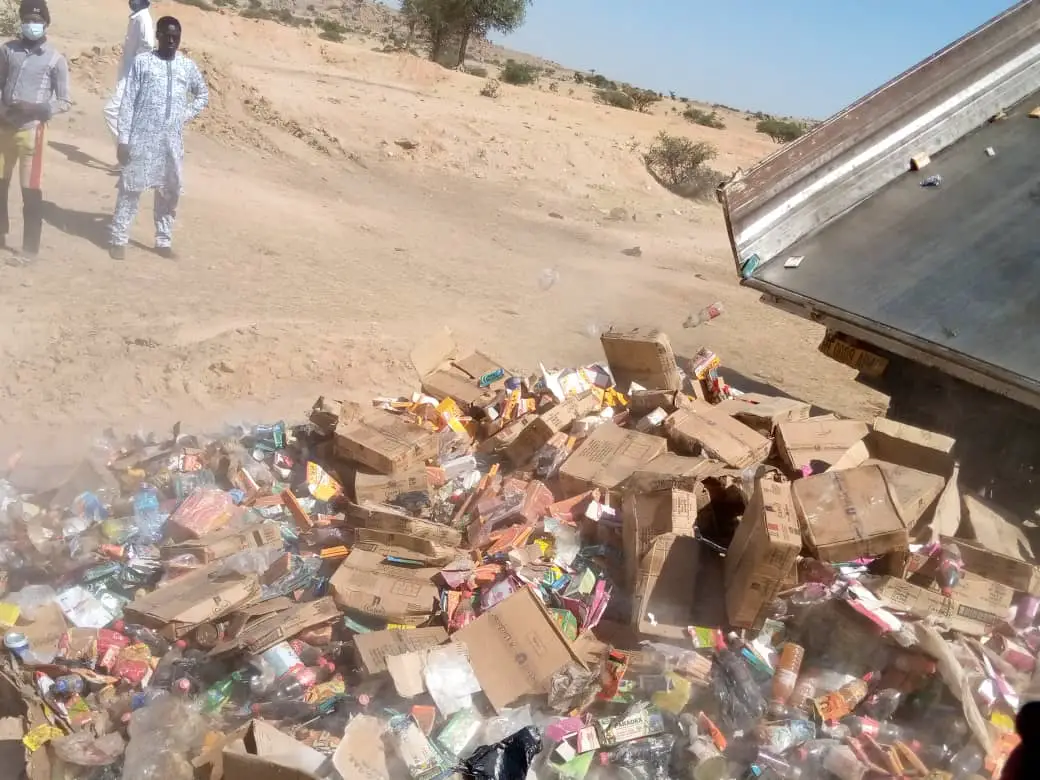 Tchad : des substances prohibées incinérées par la mairie à Abéché