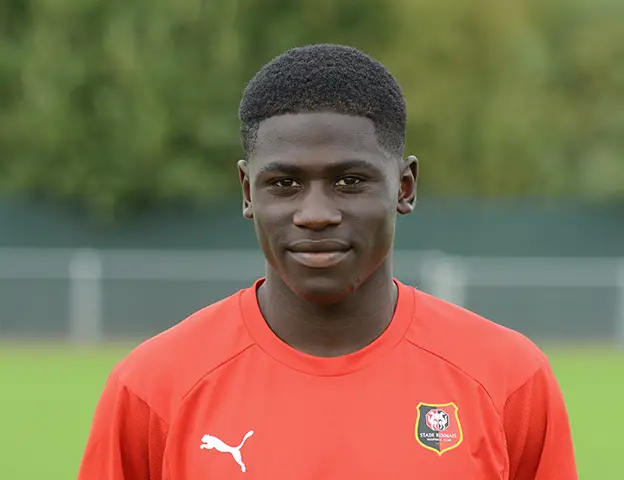 Foot : à 17 ans, le tchadien Loum Tchaouna signe en professionnel avec un club français. © Le Stade Rennais