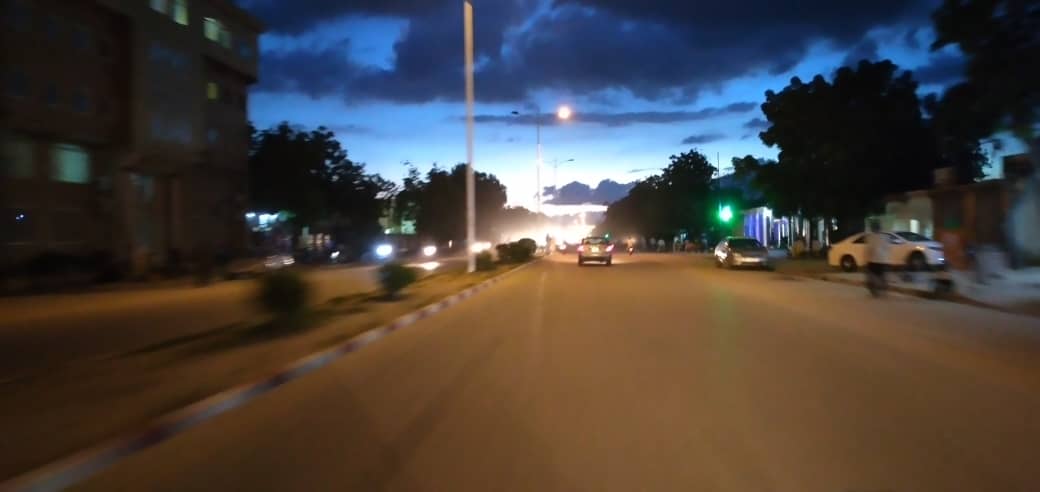 La ville de N'Djamena en soirée. Illustration © Mahamat Abderamane/Alwihda Info