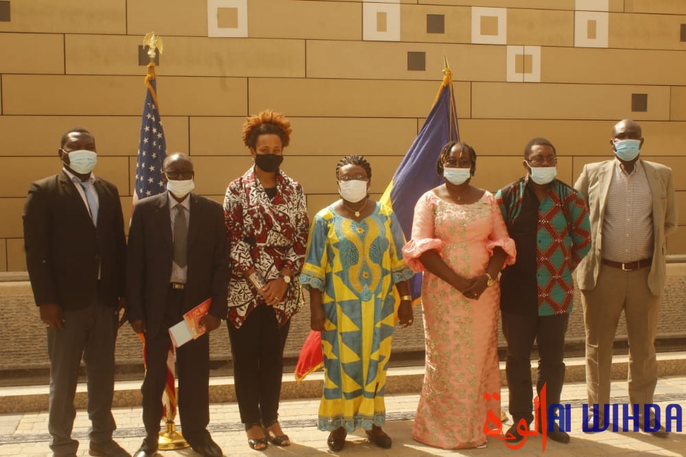 Tchad : les marchés publics bientôt disponibles sur Internet pour la transparence Tchad : les marchés publics bientôt disponibles sur Internet pour la transparence