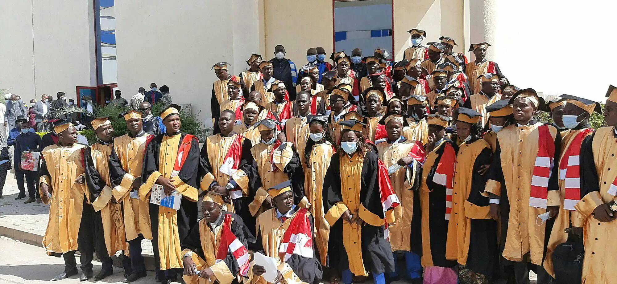 Tchad : 60 médecins diplômés prêtent serment. © DR/ONMT