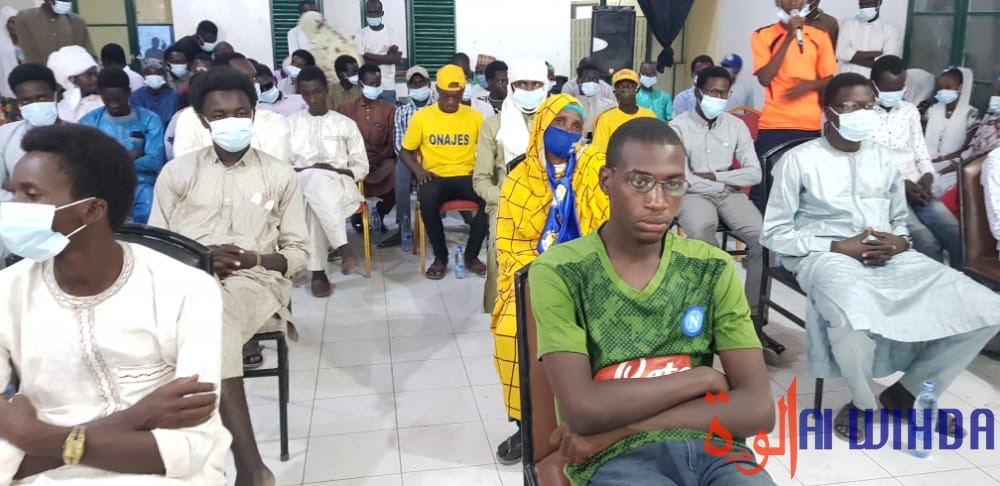 Tchad : "nous avons le devoir d'aider ces jeunes", Naïr Abakar Tchad : "nous avons le devoir d'aider ces jeunes", Naïr Abakar