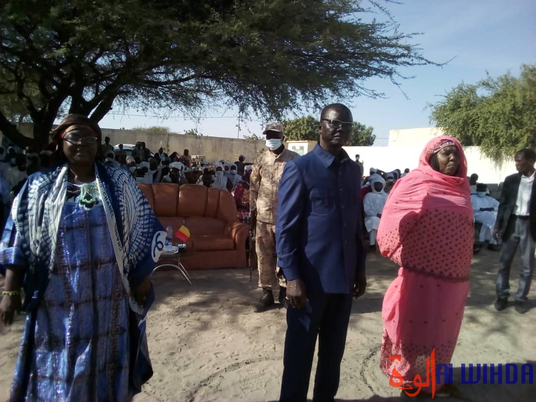 Tchad : la nouvelle gouverneure du Hadjer Lamis installée Tchad : la nouvelle gouverneure du Hadjer Lamis installée