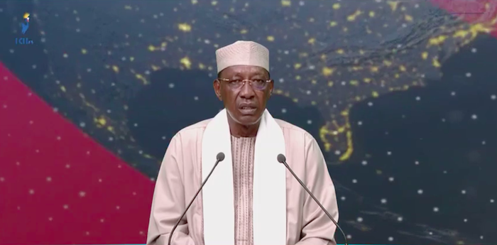 "Le Tchad n'est pas petit. Il faut vous faire grand et voir grand", Idriss Deby "Le Tchad n'est pas petit. Il faut vous faire grand et voir grand", Idriss Deby