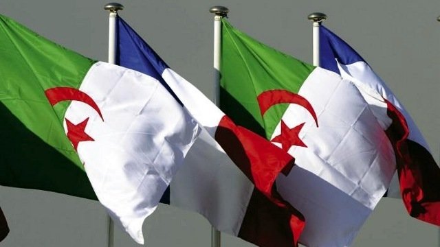 L'algérie rétablit un couplet anti-France dans son hymne. 53197215-40333917