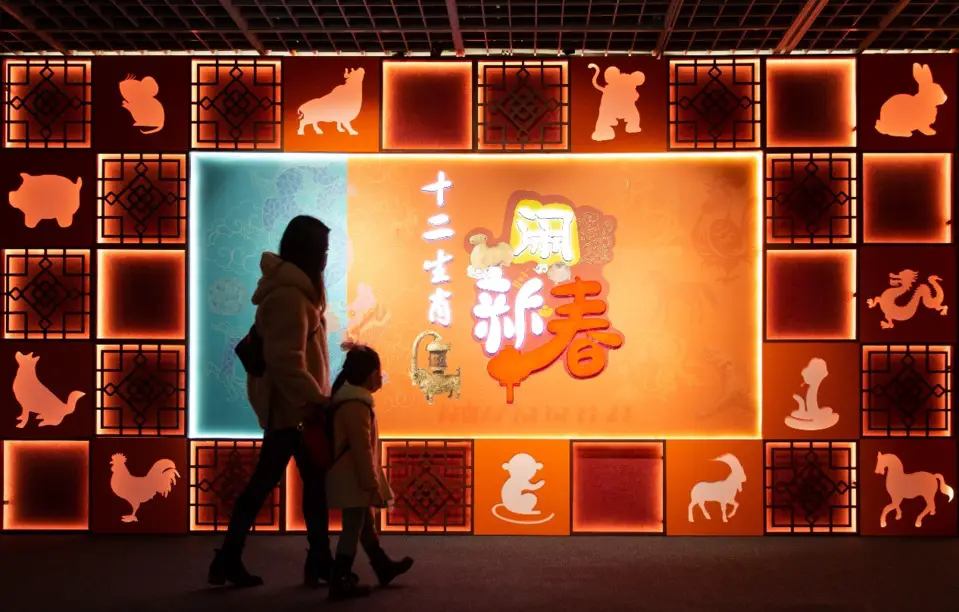 As an essential part of Chinese folk culture, the Twelve Chinese Zodiacs, a classification system based on the Chinese lunar calendar, assigns an animal and its reputed attributes to each year in a repeating 12-year cycle. (Photo by Su Yang / People’s Daily Online)