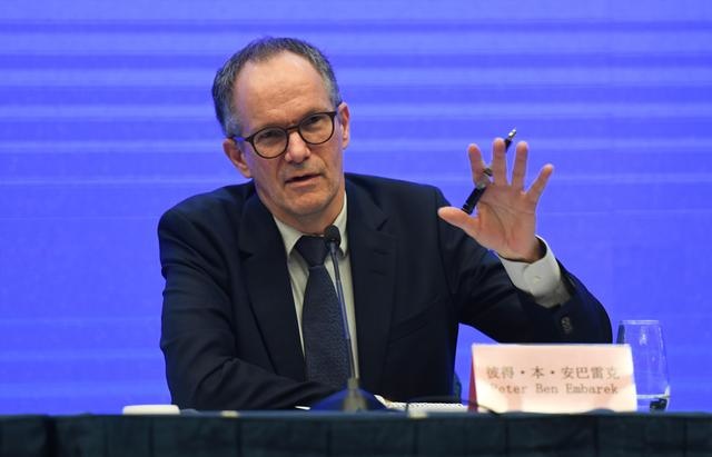 Peter Ben Embarek, a member of the WHO-China joint study team, answers questions at the WHO-China joint study press conference in Wuhan, central China’s Hubei Province, Feb. 9, 2021. (Photo by Cheng Min/Xinhua News Agency)